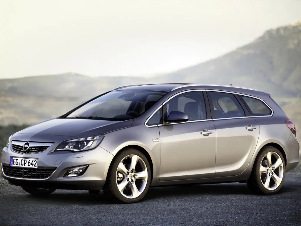 Opel Astra (P10) 4 поколение, универсал (09.2010 - 08.2012)
